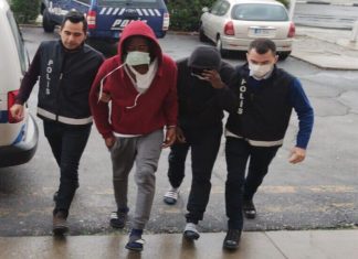 Tobechukwu Chukwub Ejezie ve Ugochukwu Tochukwu Chukwuji