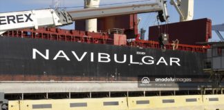 Ukrayna'dan tahıl taşıyan gemilerden biri varış yeri olan İtalya'ya ulaştı