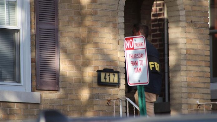 Salman Rüşdi'ye saldıran kişinin New Jersey'deki evinde arama yapıldı