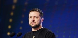Zelenskiy: Tüm Ukraynalı erkek ve kadınları tekrar özgürlüğüne kavuşturacağız
