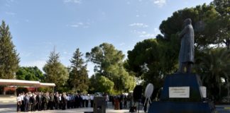 Gaziler Günü dolayısıyla Atatürk Anıtı
