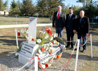 huseyin-ruso Ahmet Savaşan