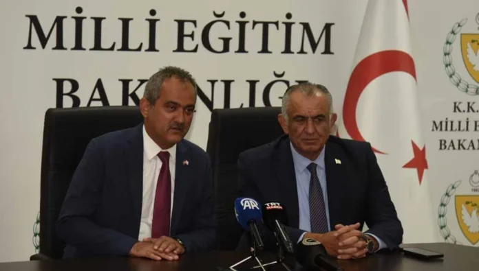 Nazım Çavuşoğlu, Mahmut Özer