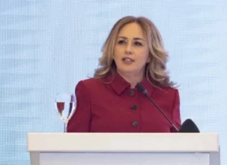 Sibel Tatar: Yatağa mahkum olan Burak Sağlam'ın tedavi masrafına sen de katkı koy