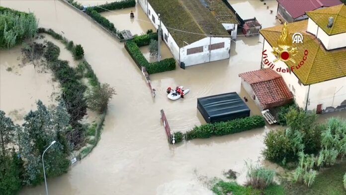 İtalya'da şiddetli yağış, sel ve taşkınlara yol açtı