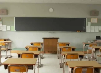 Velilerden Eğitim Bakanlığı’na çağrı: Öğretmen eksikliği dersleri aksatıyor!