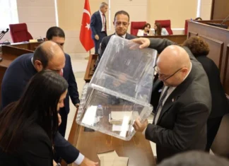 Meclis Başkanı Adayı Ziya Öztürkler, 2’nci turda da seçilemedi