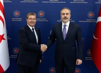Hakan Fidan, Ünal Üstel ile bir araya geldi