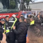 Meclis önünde eylem gerginliği: Eylemciler ile polis arasında arbede!