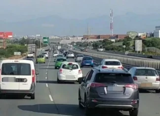 Güney Kıbrıs’ın nüfusu gibi trafikteki araçları da yaşlanıyor