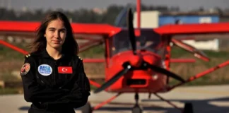 16 yaşındaki Defne Özcan Türkiye’nin en genç kadın pilot adayı oldu