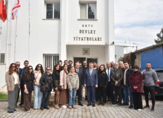 Başbakan Üstel, yapımı süren tiyatro binasında incelemelerde bulundu: “Yarım kalan projeleri birer birer sıraya koyup, bitireceğiz”