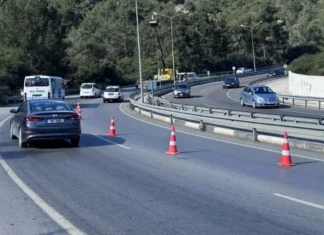 Girne-Lefkoşa Anayolunda aydınlatma çalışması: Ciklos Mevkinde sağ şerit trafiğe kapanıyor