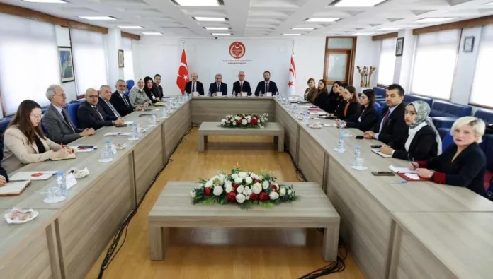 AKPA temsilcileri Cumhuriyet Meclisi'nde çalışma toplantısı düzenledi